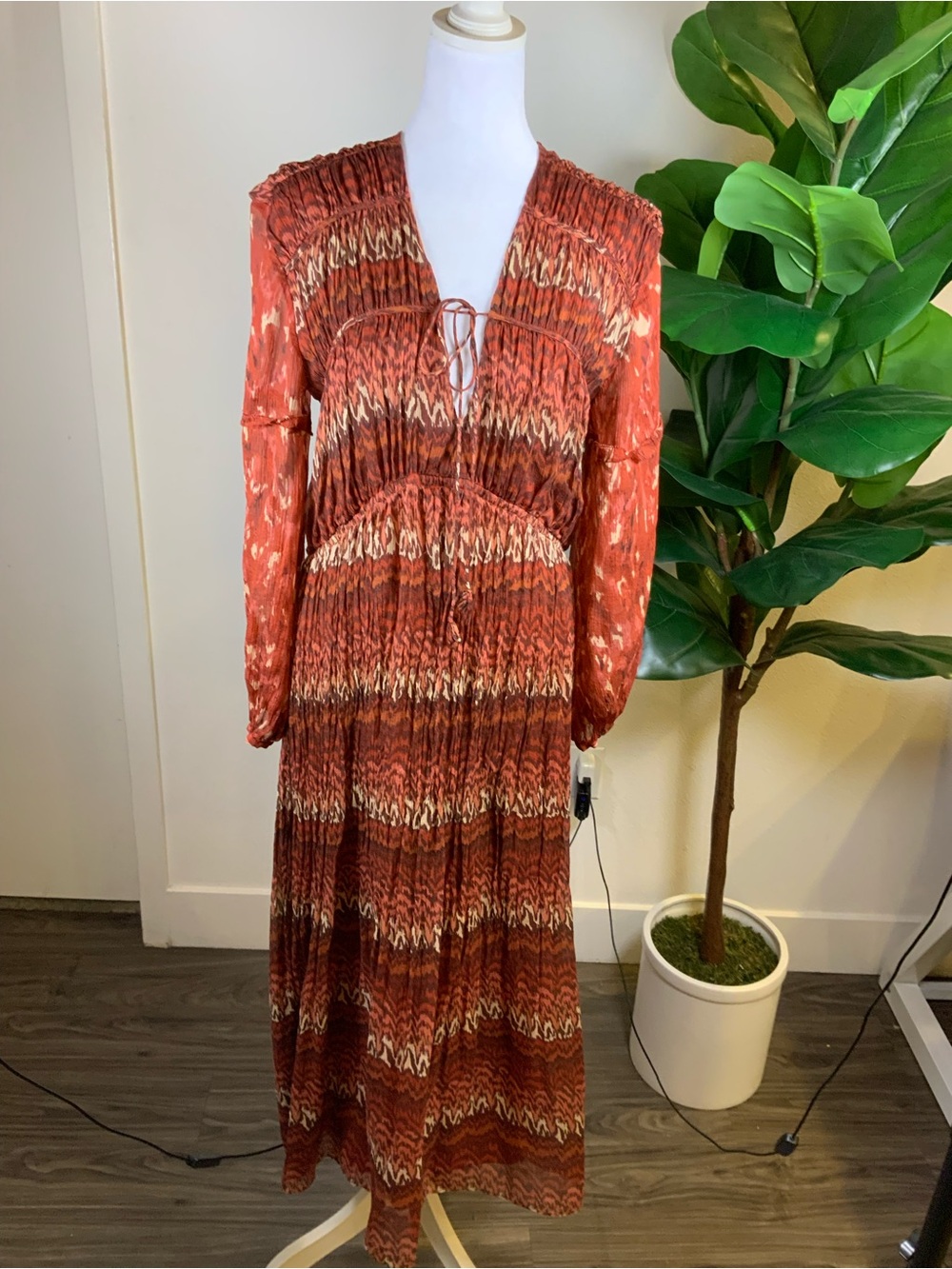 Joie silk Rust and Cream Printed V-Neck Maxi Dress